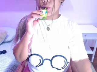 NAOMI's Live Sex Cam Show