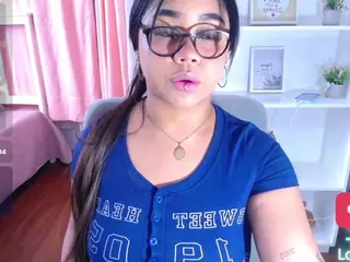 NAOMI's Live Sex Cam Show