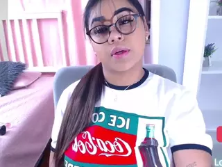 NAOMI's Live Sex Cam Show