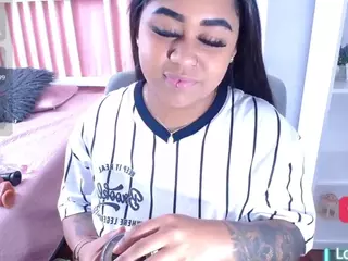 NAOMI's Live Sex Cam Show