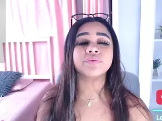 NAOMI's Live Sex Cam Show