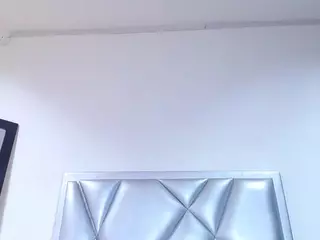 exotic-karmella's Live Sex Cam Show
