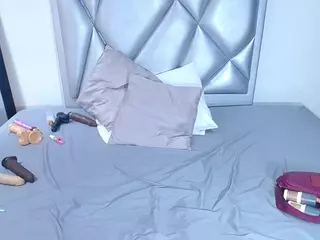 exotic-karmella's Live Sex Cam Show