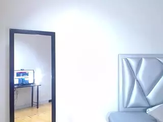 exotic-karmella's Live Sex Cam Show