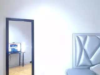 exotic-karmella's Live Sex Cam Show