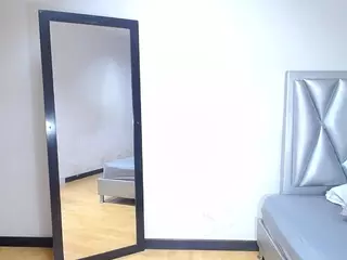 exotic-karmella's Live Sex Cam Show