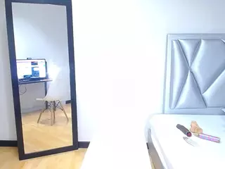 exotic-karmella's Live Sex Cam Show