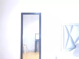 exotic-karmella's Live Sex Cam Show