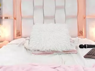 Carlee-Jones's Live Sex Cam Show