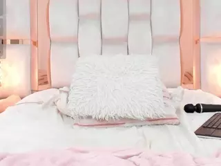 Carlee-Jones's Live Sex Cam Show