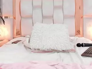 Carlee-Jones's Live Sex Cam Show