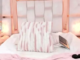 Carlee-Jones's Live Sex Cam Show