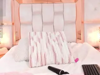 Carlee-Jones's Live Sex Cam Show