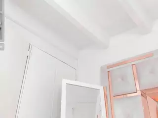 Carlee-Jones's Live Sex Cam Show