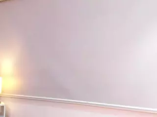 IsaMeow's Live Sex Cam Show