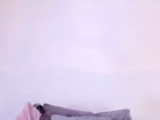 IsaMeow's Live Sex Cam Show