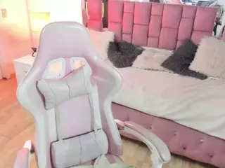 ALICIA HORNY MILF's Live Sex Cam Show