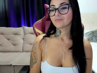 LauraColor's Live Sex Cam Show