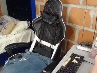 Alex-2-9114🍑's Live Sex Cam Show