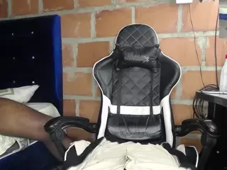 Alex-2-9114🍑's Live Sex Cam Show