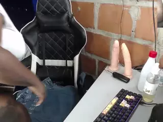 Alex-2-9114🍑's Live Sex Cam Show
