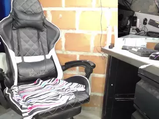 Alex-2-9114🍑's Live Sex Cam Show