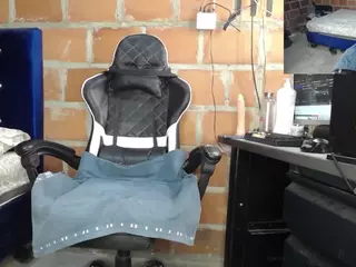Alex-2-9114🍑's Live Sex Cam Show