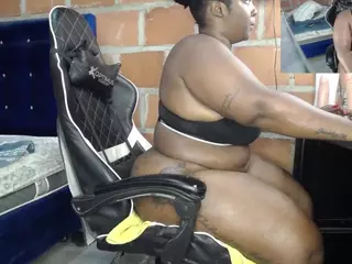 Alex-2-9114🍑's Live Sex Cam Show
