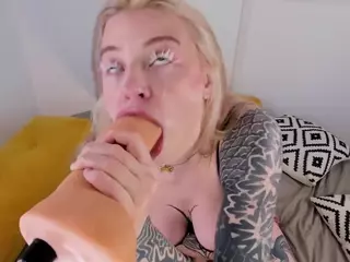 Chasey's Live Sex Cam Show