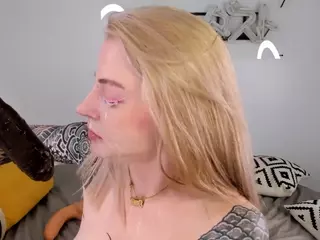 Chasey's Live Sex Cam Show