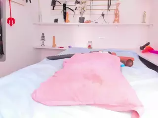 Alejandra-dunn's Live Sex Cam Show
