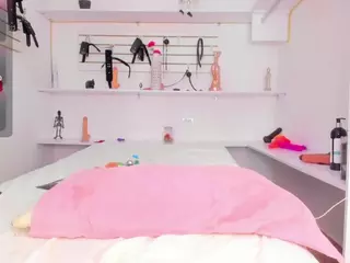 Alejandra-dunn's Live Sex Cam Show