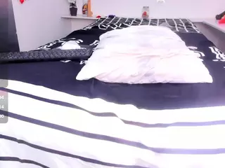 Alejandra-dunn's Live Sex Cam Show