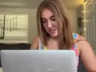 jadebay's Live Sex Cam Show