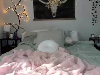 jadebay's Live Sex Cam Show