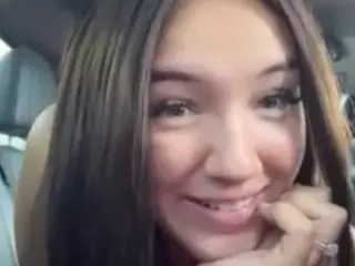 jadebay's Live Sex Cam Show