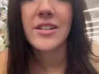 jadebay's Live Sex Cam Show