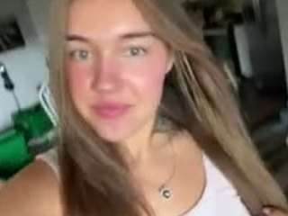 Offline cam show with jadebay