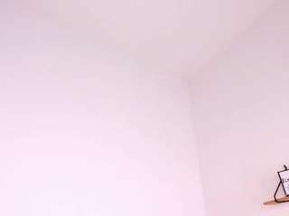 Live cam show with LexiieGrey