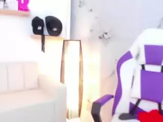 SarahGil's Live Sex Cam Show