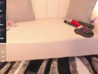SarahGil's Live Sex Cam Show