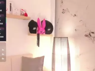SarahGil's Live Sex Cam Show