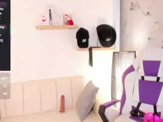 SarahGil's Live Sex Cam Show