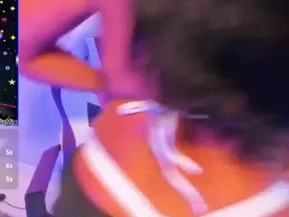 SarahGil's Live Sex Cam Show