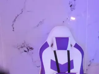 SarahGil's Live Sex Cam Show