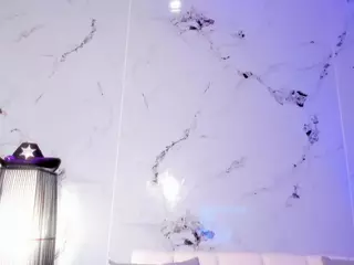 SarahGil's Live Sex Cam Show