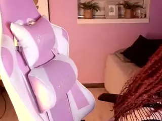 Abigaill-1's Live Sex Cam Show