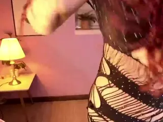 Abigaill-1's Live Sex Cam Show