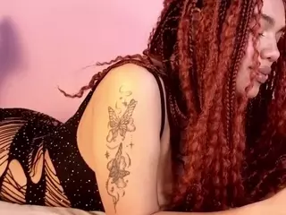 Abigaill-1's Live Sex Cam Show