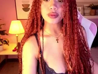 Abigaill-1's Live Sex Cam Show